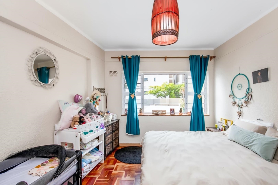 3 Bedroom Property for Sale in Sea Point Western Cape